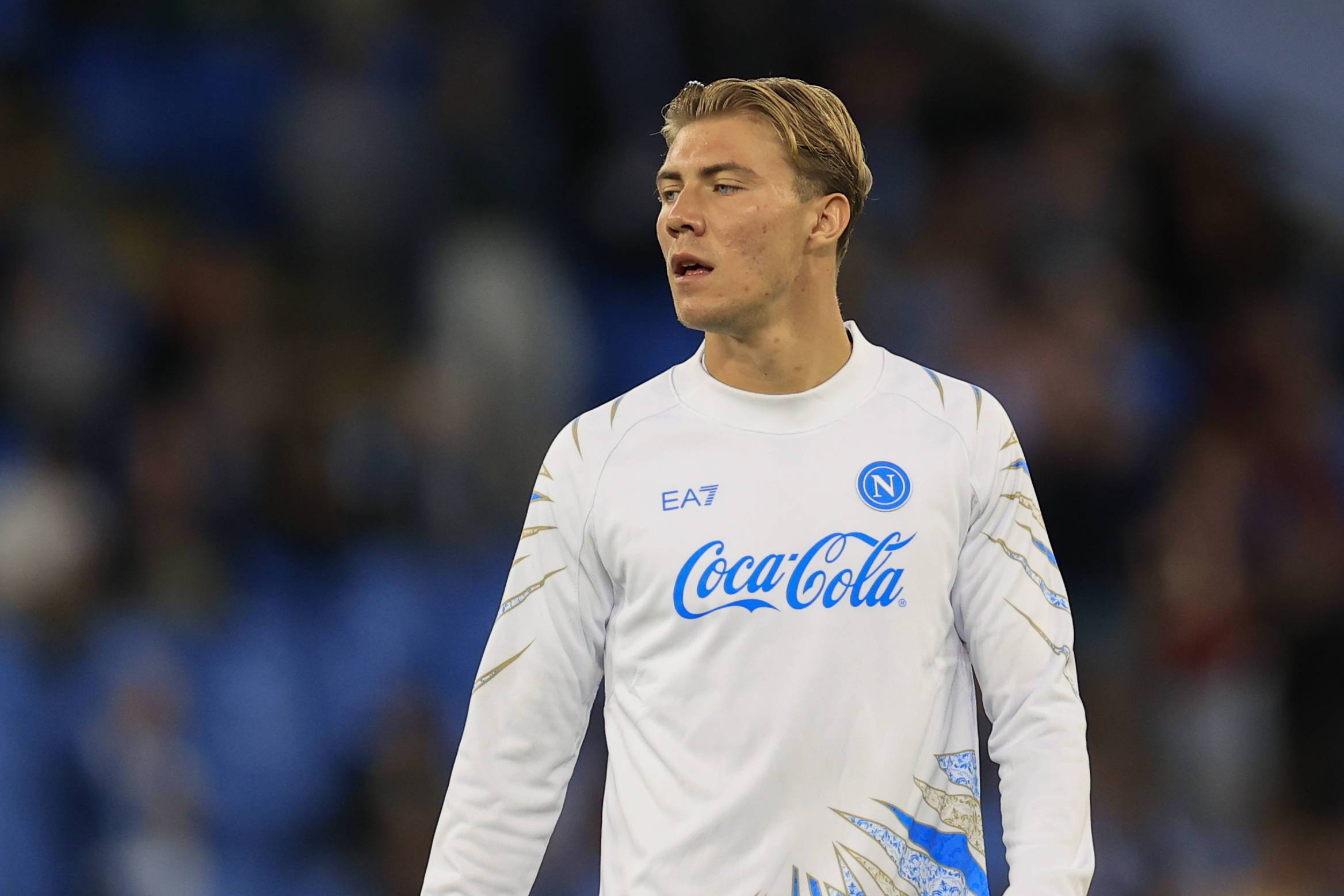 开云中国-那不勒斯发布备战花絮，赛后迎来里程碑，欧篮联任务艰巨，年轻球员得到机会