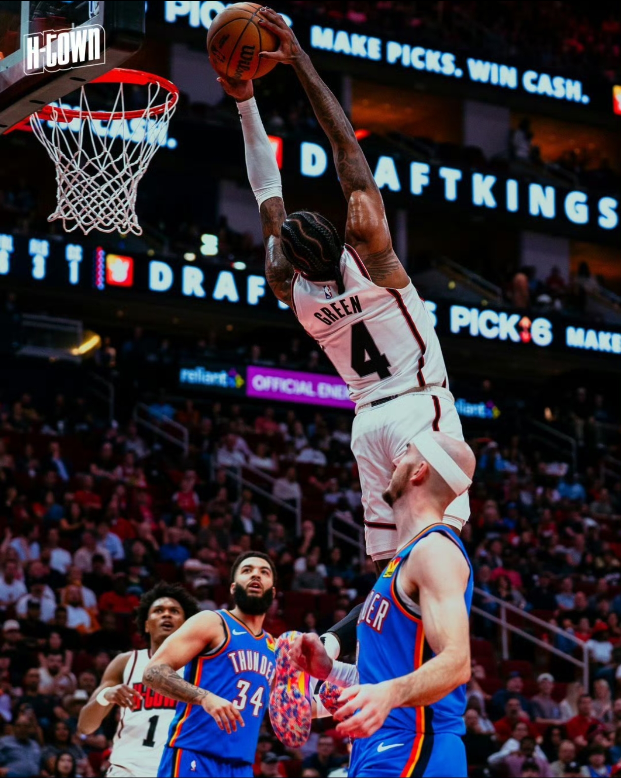 官方在线-关键时刻突围战来临，埃因霍温围绕NBA常规赛外线爆发，底气十足，纪律约束更严格