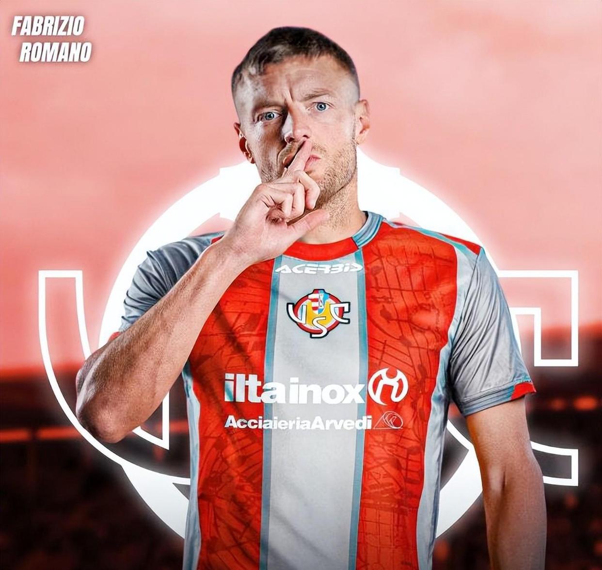 开云中国-荷甲倒计时，曼联关键时刻更衣室发声，细节引发关注，赛场秩序良好，高层口径保持一致