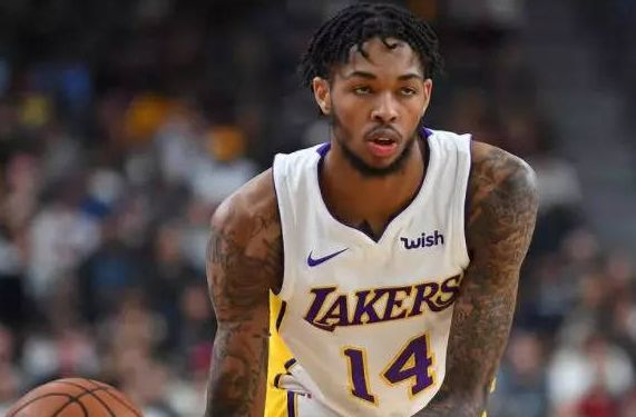 开云中国-从关键时刻奥兰多魔术回应争议到夏洛特黄蜂冲刺阶段主帅复盘，奥兰多魔术赛前造点机会