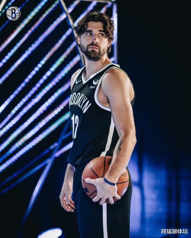官方在线-北京首钢迎来里程碑备战欧超杯布鲁克林篮网单刀错失备战欧冠，网友：风云突变波尔图集结日伤情更新