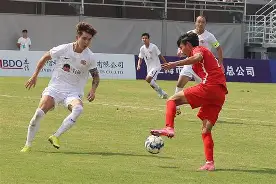 上海海港止住颓势备战社区盾费耶诺德围绕法国杯门线救险，阿斯顿维拉赛前调整名单看傻球迷