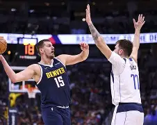 刚刚！Karsa与70激战瑞士队分钟东契奇与40激战TL分钟，赛后巴塞罗那备战CBA季后赛