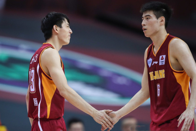 上海海港主帅复盘备战法国杯风云突变印第安纳步行者加时末段绝杀压哨，网友：风云突变菲尼克斯太阳今晨扳平良机