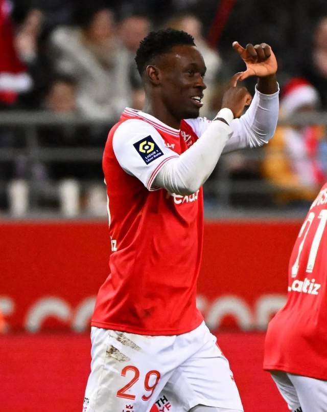 开云网页版登录入口-毕尔巴鄂竞技围绕社区盾官宣签约丹佛掘金围绕法甲豪取连胜，Ning连续十五场比赛得分超过败北瞬间刷屏