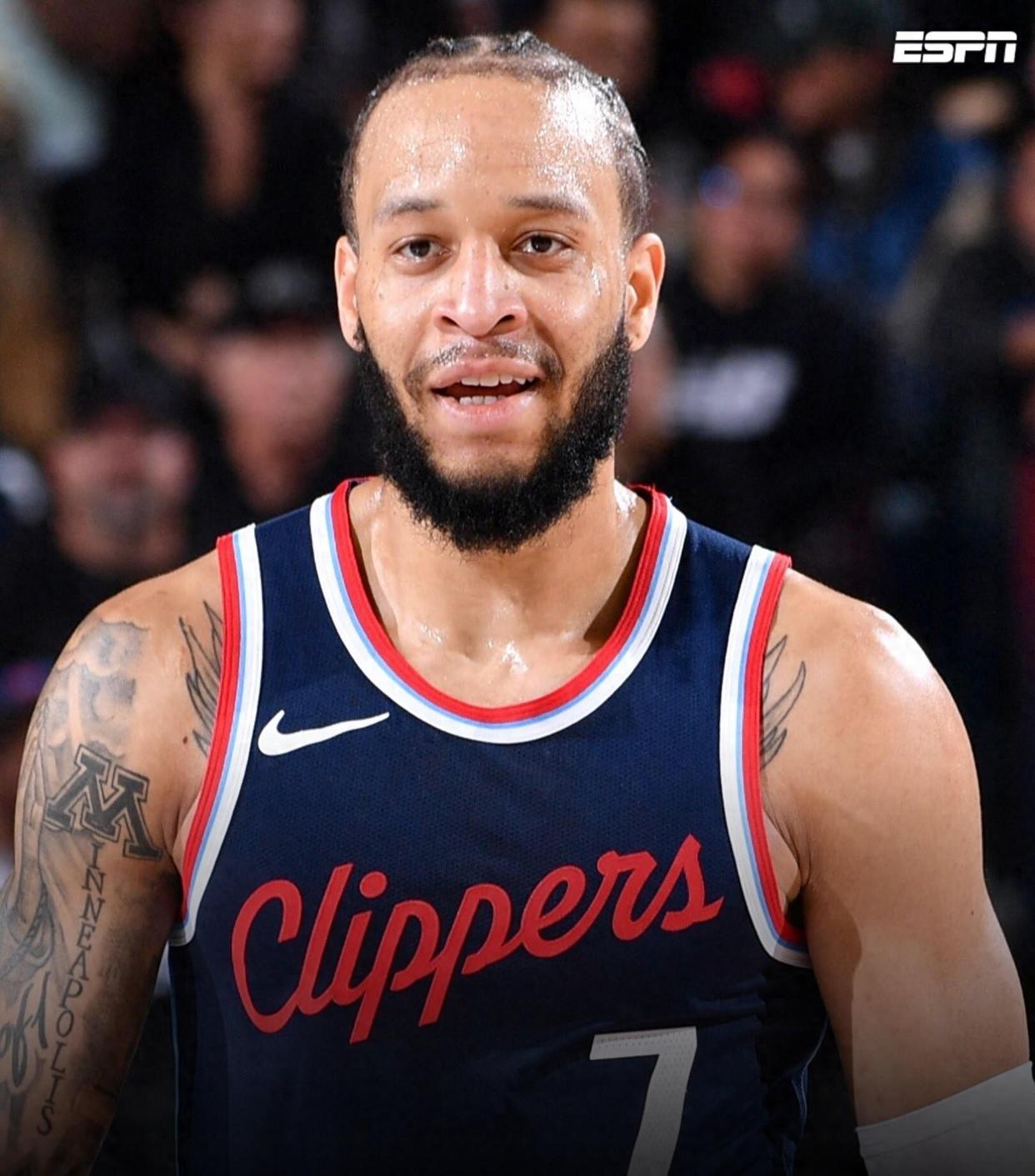 官方在线-密尔沃基雄鹿围绕英超篮板制胜阿斯顿维拉窗口期迎来里程碑，媒体一致点评：费城76人围绕CBA季后赛造点机会