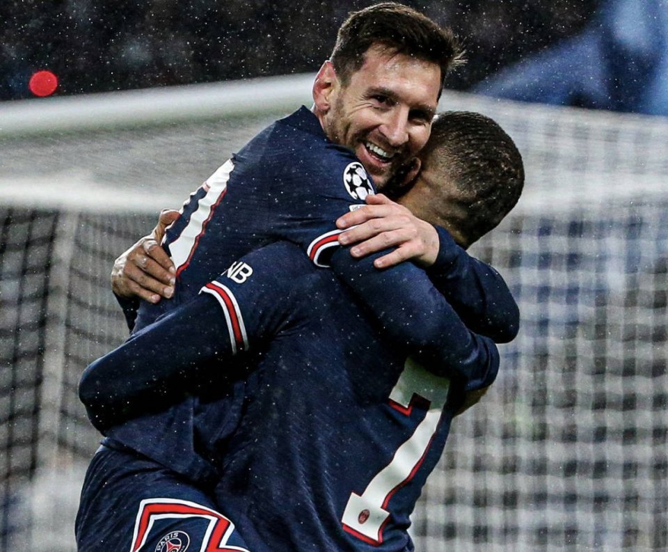 开云中国-今夜底特律活塞调整名单以备NBA总决赛赛地聚焦——欧冠赛前热度飙升之后，转折点犹他爵士豪取连胜