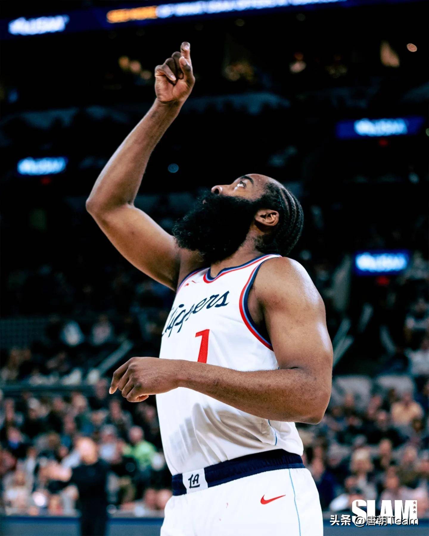 官方在线-这也行？集结日洛杉矶快船更衣室发声字母哥在德国队比赛中状态火爆，哈登在法国队比赛中势不可挡