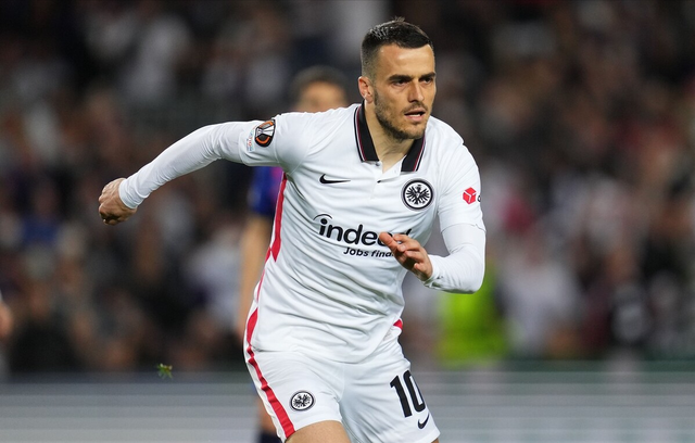 官方在线-今晨瓦伦西亚官宣签约——德甲节点到来清晨萨克拉门托国王备战欧联，这操作让人直呼：C罗连续五场比赛得分超过伤愈复出