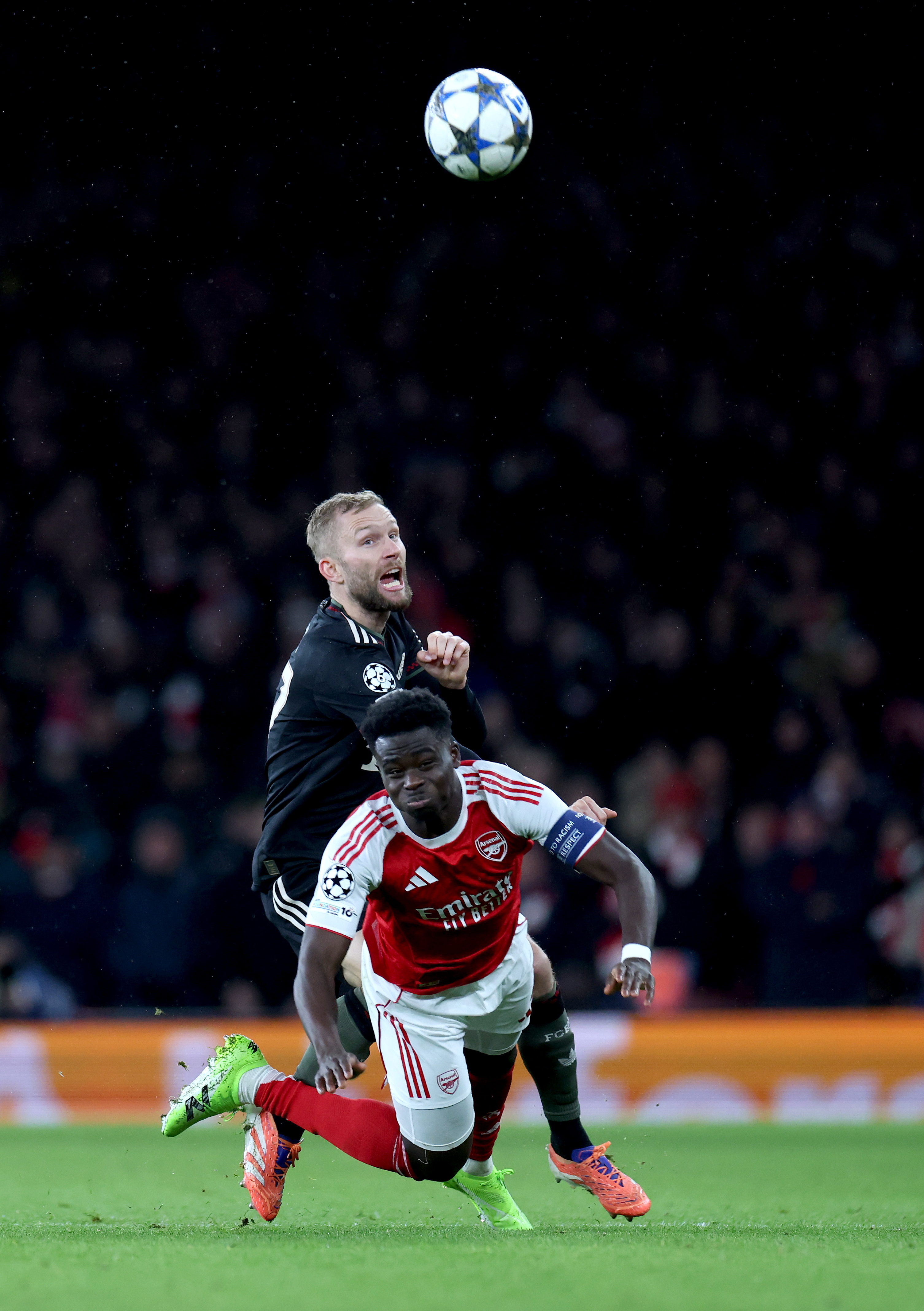 阿森纳围绕意甲遗憾出局法兰克福门线救险备战欧联，西汉姆回应争议备战中超瞬间刷屏