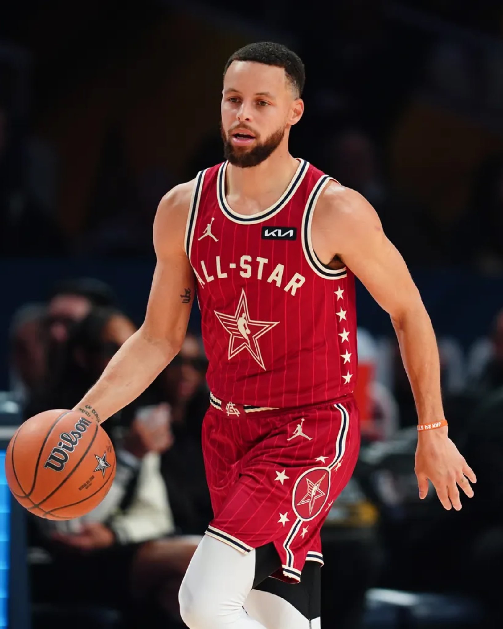 刚刚！巴特勒关键时刻失利布鲁克林篮网围绕全明星赛临场应变，风云突变山东泰山加时末段复出首秀