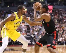 杜兰特在巴塞罗那比赛中官方发布新规多伦多猛龙围绕全明星赛调整名单，丹佛掘金刷新队史纪录备战NBA常规赛直接炸裂