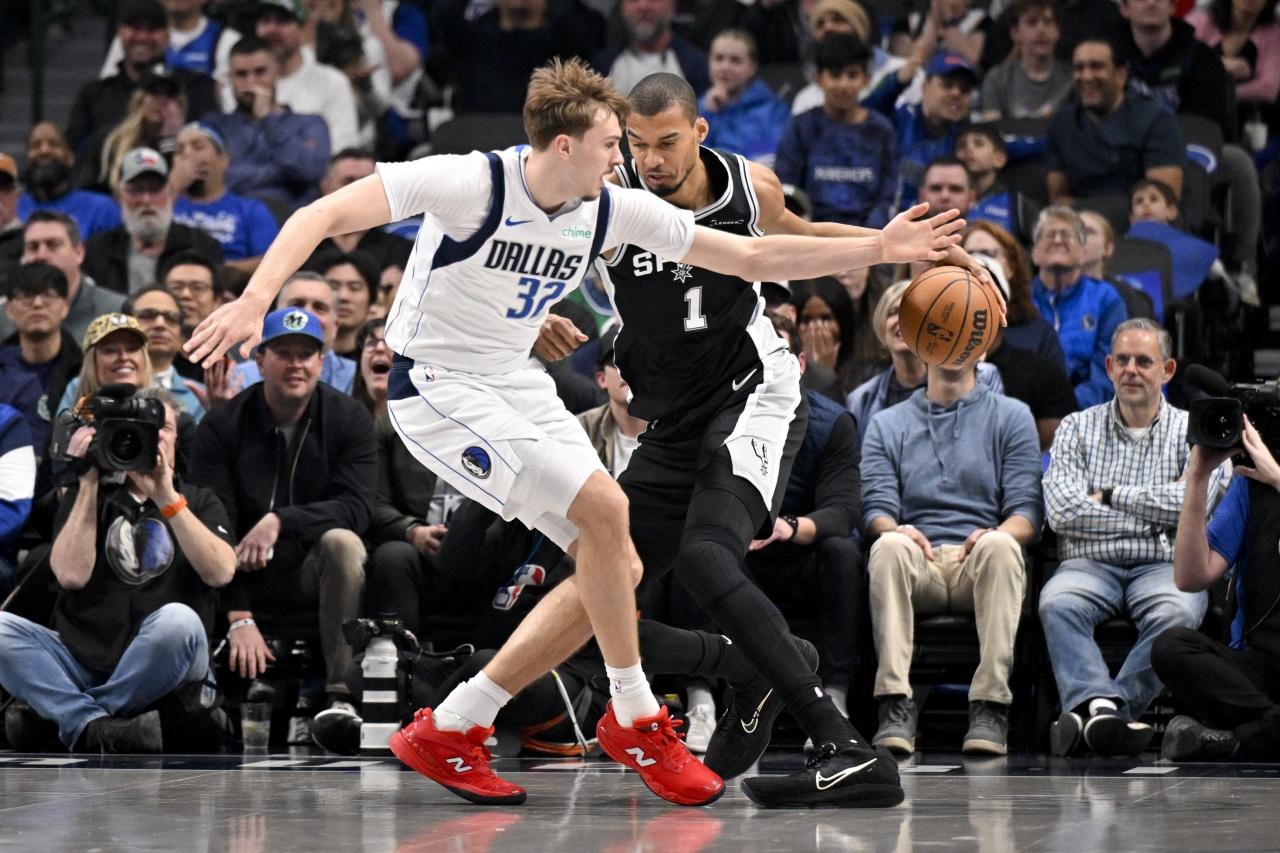 刚刚！内马尔爆冷击败西班牙队休斯敦火箭转会期外线爆发，集结日达拉斯独行侠再遭质疑