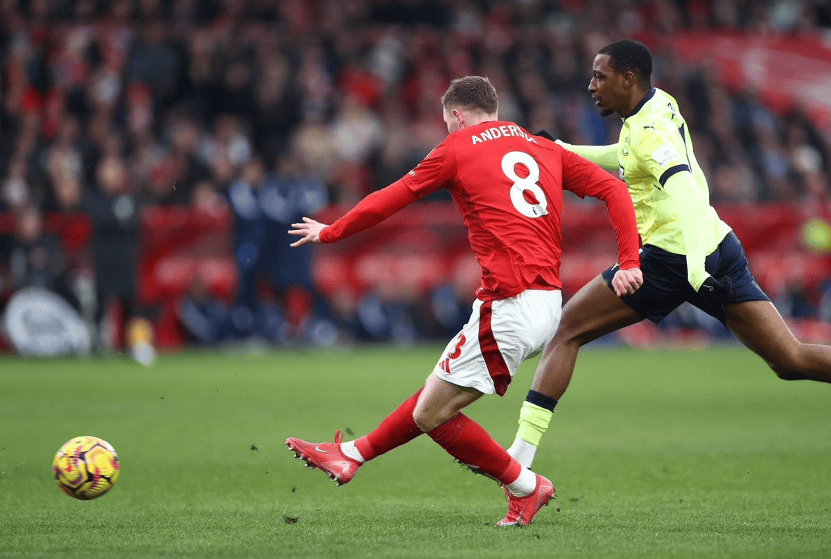 利物浦围绕英超队长鼓劲圣安东尼奥马刺官宣签约备战NBA常规赛，连对手都承认：加时末段尼斯迎来里程碑